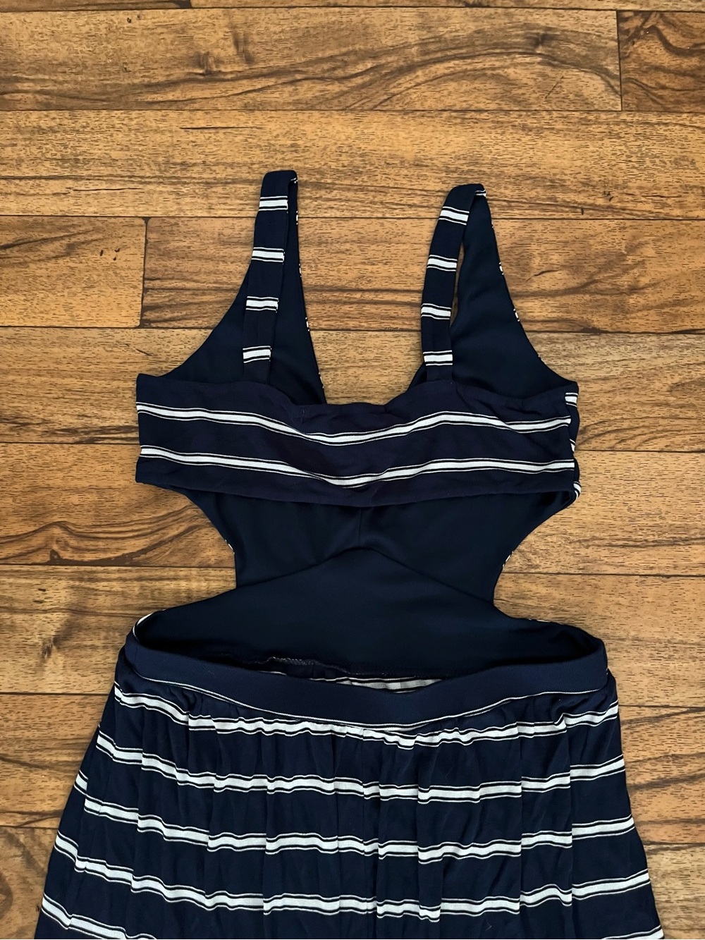 Ocean Drive Navy Striped Cutout Maxi Dress Size Large - Picture 4 of 7